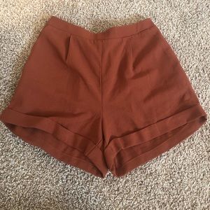 Loose professional shorts
